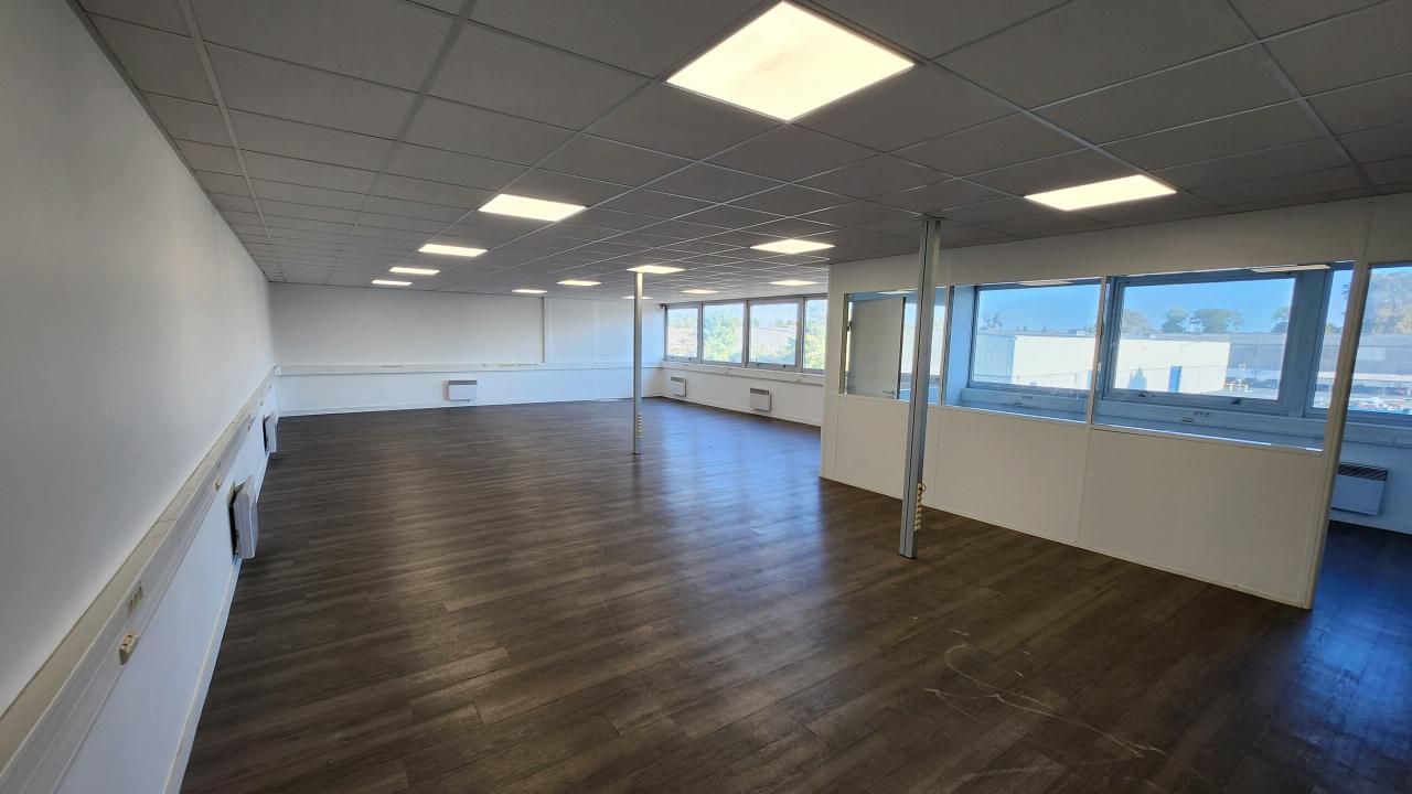 Location entrepôt Sucy-en-Brie Val-de-Marne OLLOG2426577 6