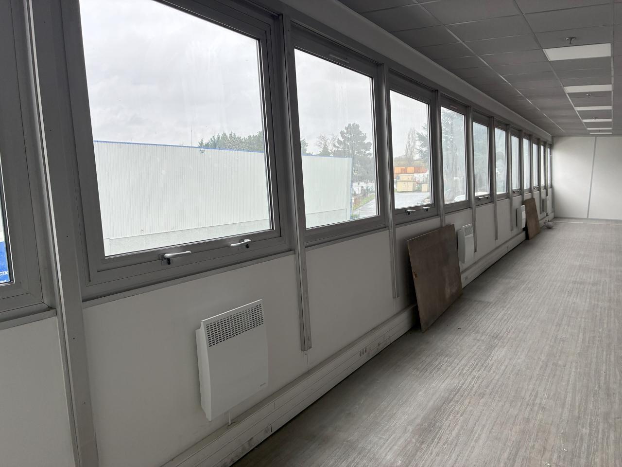 Location entrepôt classe c Saint-Witz Val-d'Oise OLLOG2422854 5