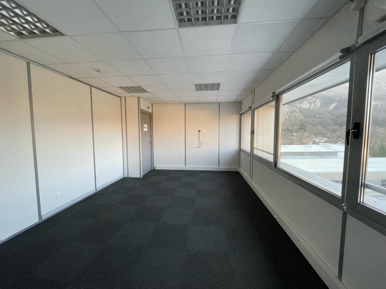 Location bureau Fontaine Isère OLBUR2428584 3
