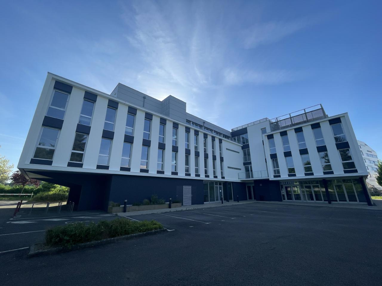 Location bureau Cesson-Sévigné Ille-et-Vilaine OLBUR2204112 2