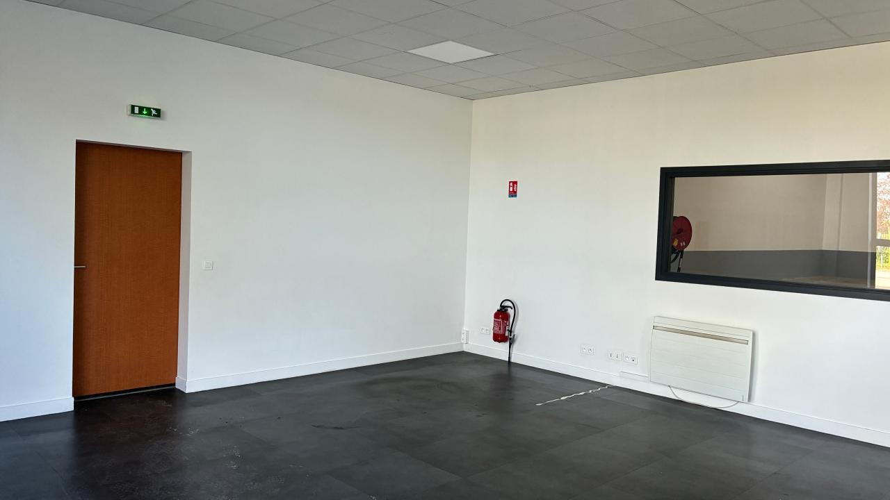 Location local d'activité Élancourt Yvelines OLACT2640677 6