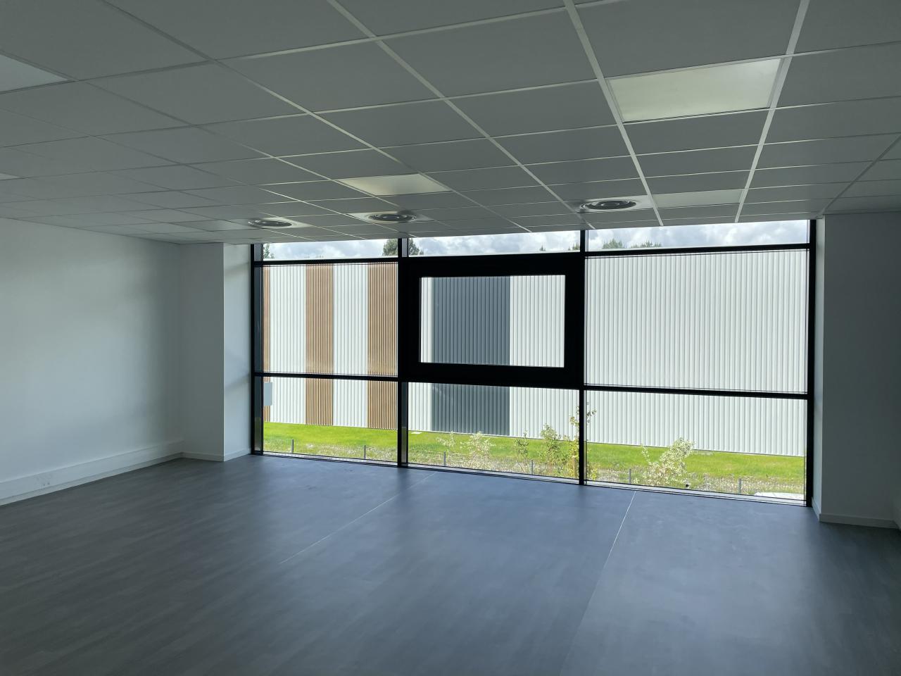 Location local d'activité Mérignac Gironde OLACT2201275 10