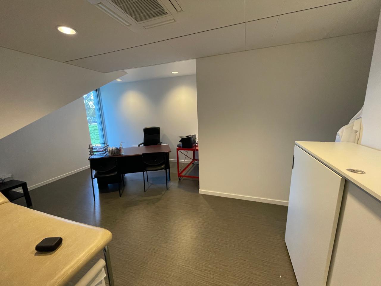 Vente bureau Saint-Cyr-sur-Loire Indre-et-Loire OVBUR2536144 4