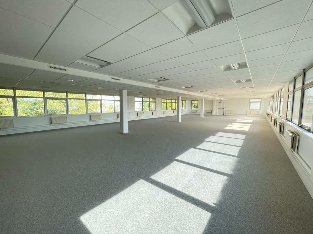 Location bureau Roissy-en-France Val-d'Oise OLBUR2117848 4