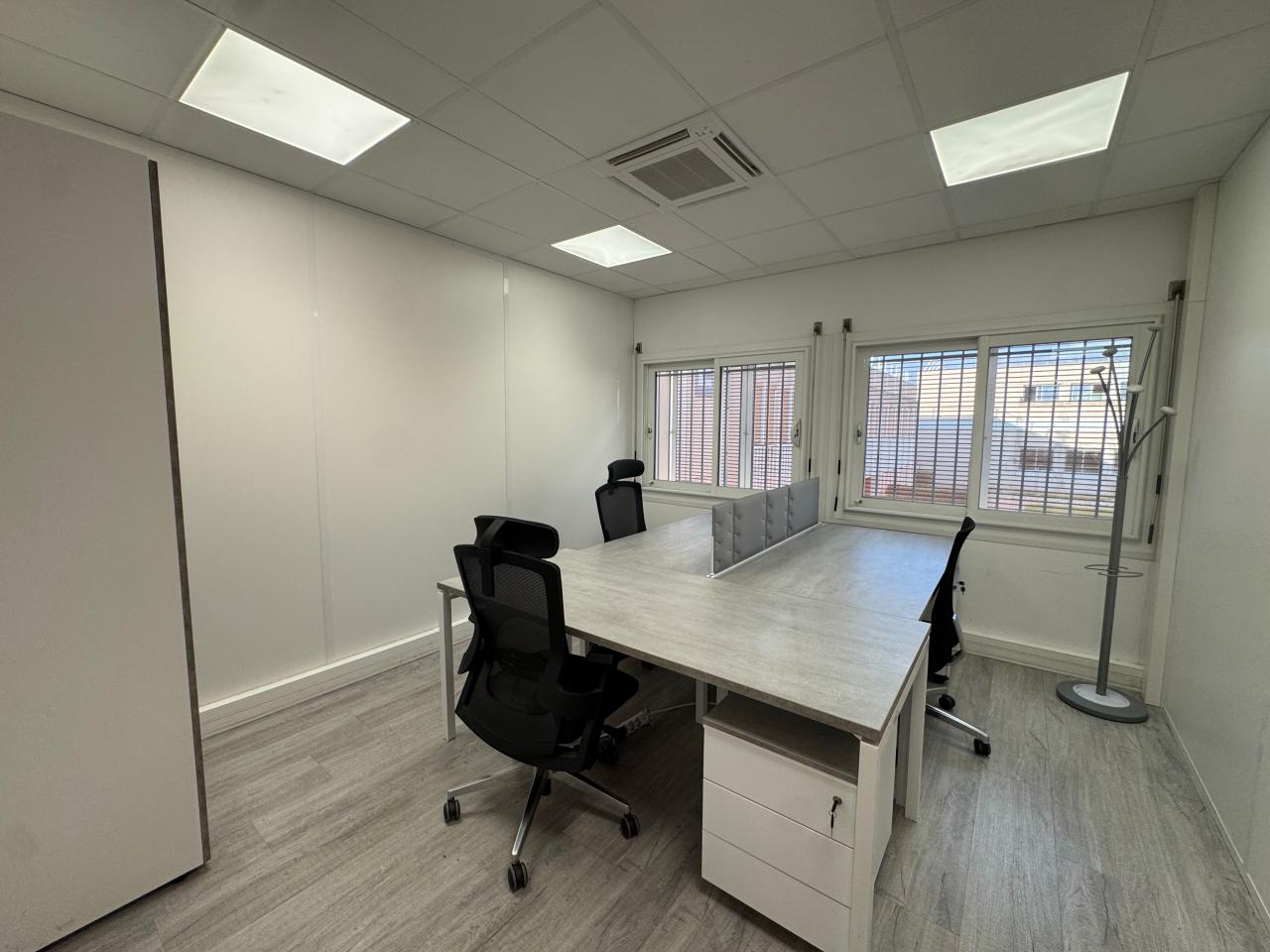 Location bureau Vitrolles Bouches-du-Rhône OLBUR2535368 36