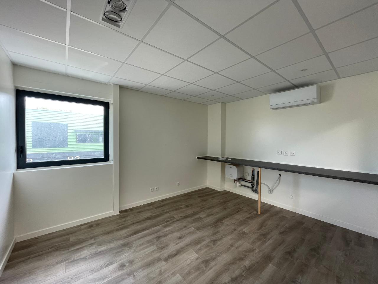 Vente local d'activité Muret Haute-Garonne OVACT2422416 11