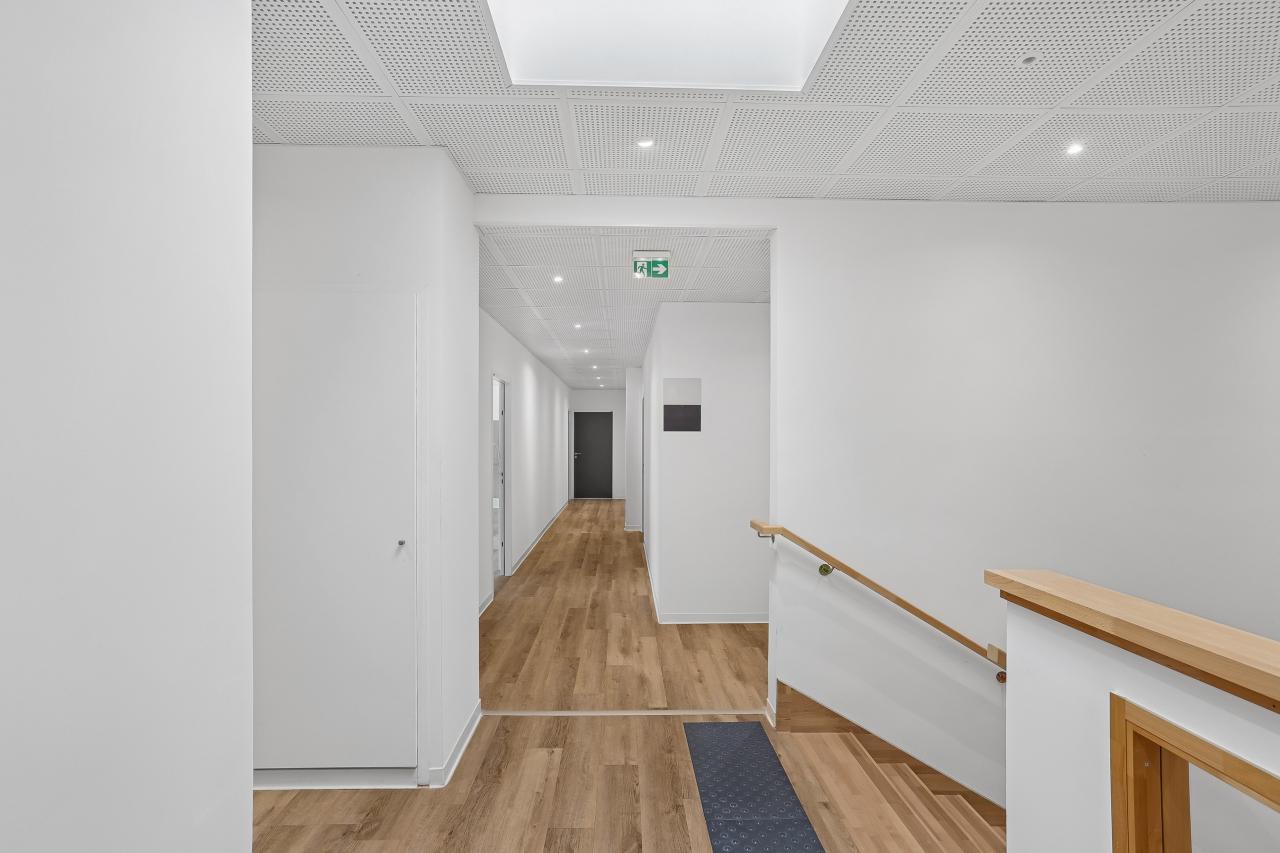 Location bureau Éguilles Bouches-du-Rhône OLBUR2311990 19