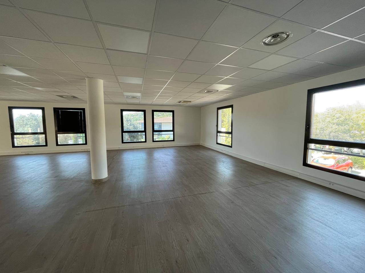 Location bureau Aix-en-Provence Bouches-du-Rhône OLBUR2419797 7