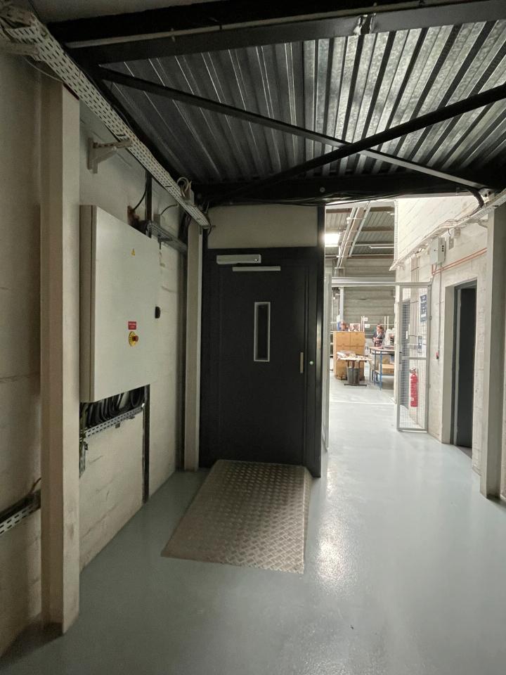 Location local d'activité Saint-Ouen-l'Aumône Val-d'Oise OLACT2531916 10