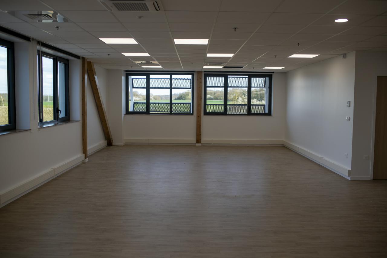 Location entrepôt classe a Allonne Oise OLLOG2200294 7