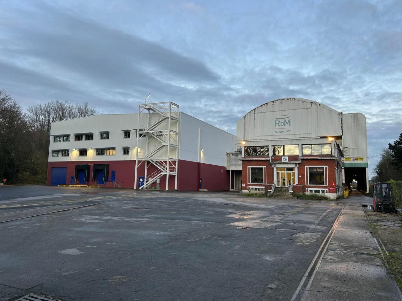 Vente local d'activité Blendecques Pas-de-Calais OVACT2531590