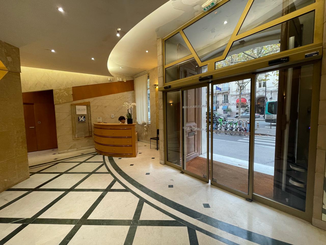 Location bureau Paris OLBUR2425815 1