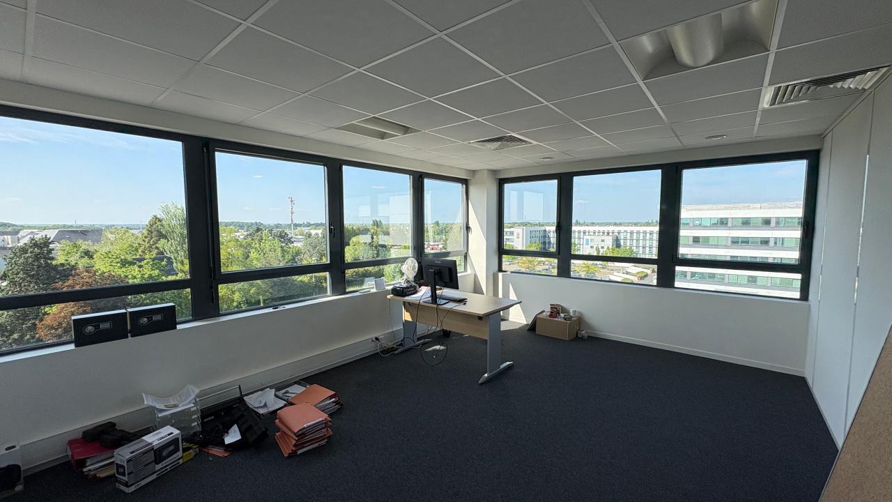 Location bureau Tours Indre-et-Loire OLBUR2311847 8