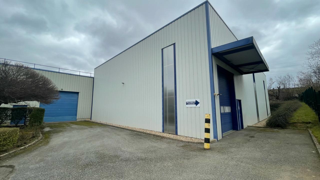 Location local d'activité Saint-Germain-de-la-Grange Yvelines OLACT2427123 1