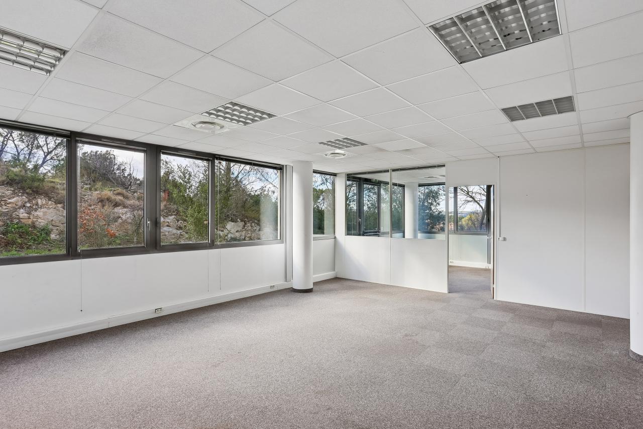 Location bureau Aix-en-Provence Bouches-du-Rhône OLBUR2114981 1