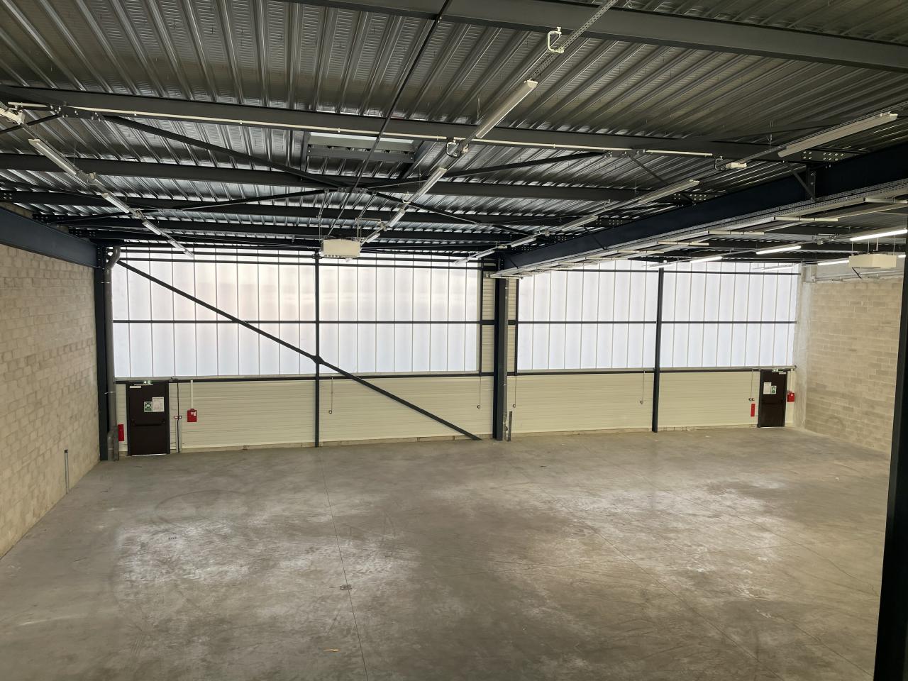 Location local d'activité Le Coudray-Montceaux Essonne OLACT2419459 11