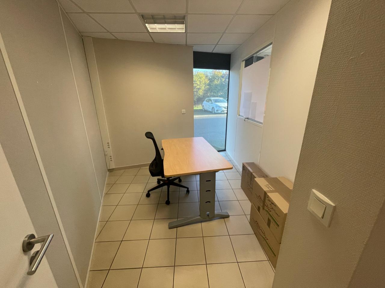 Location bureau Chartres-de-Bretagne Ille-et-Vilaine OLBUR2537312 1