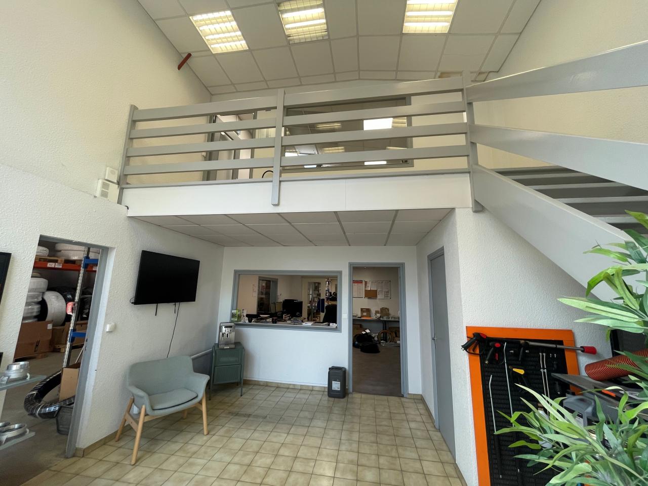 Location local d'activité Cesson-Sévigné Ille-et-Vilaine OLACT2641831 1