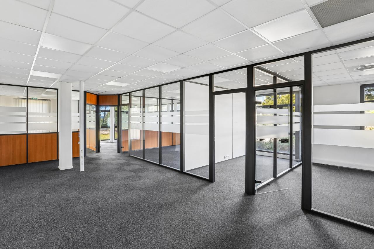 Location bureau Aix-en-Provence Bouches-du-Rhône OLBUR2428083 7