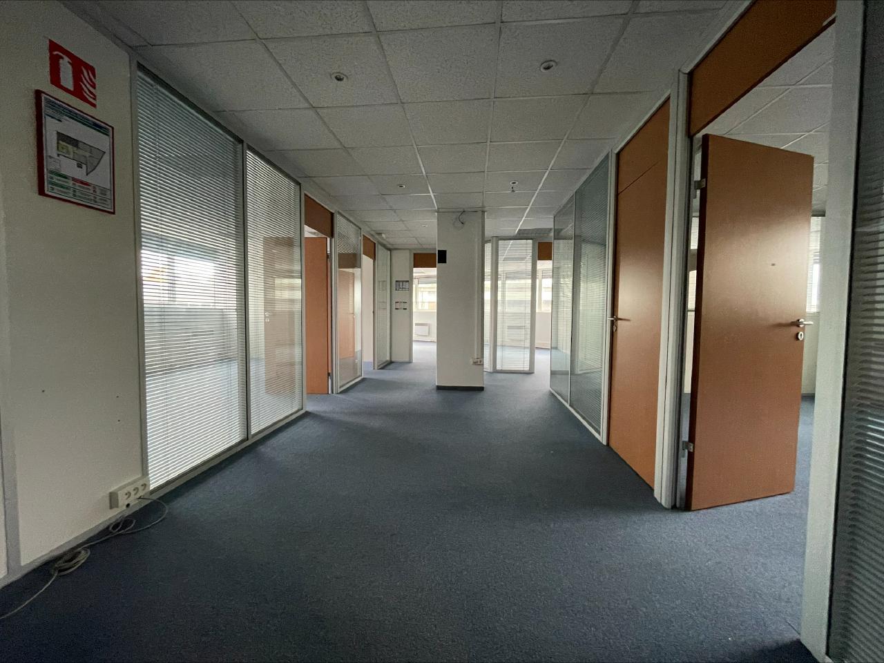 Vente bureau Strasbourg Bas-Rhin OVBUR2110747 7