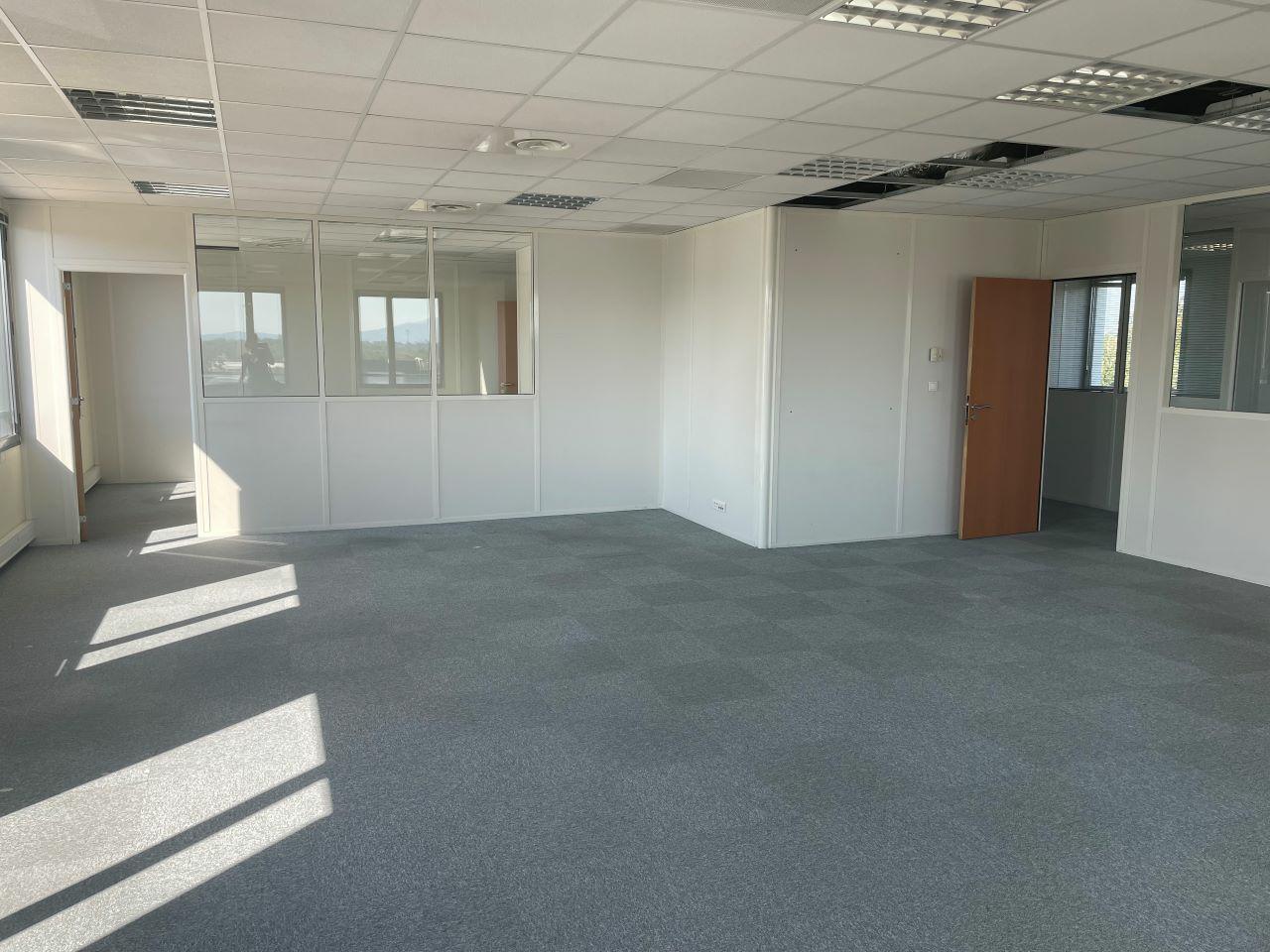 Location bureau Villefranche-sur-Saône Rhône OLBUR2109110 7