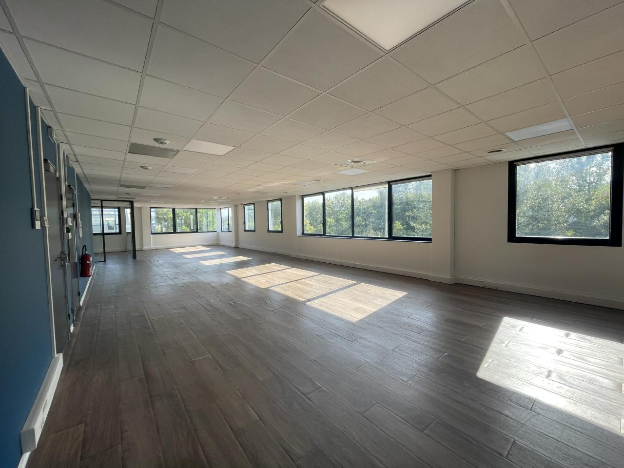 Location bureau Aix-en-Provence Bouches-du-Rhône OLBUR2315721 7