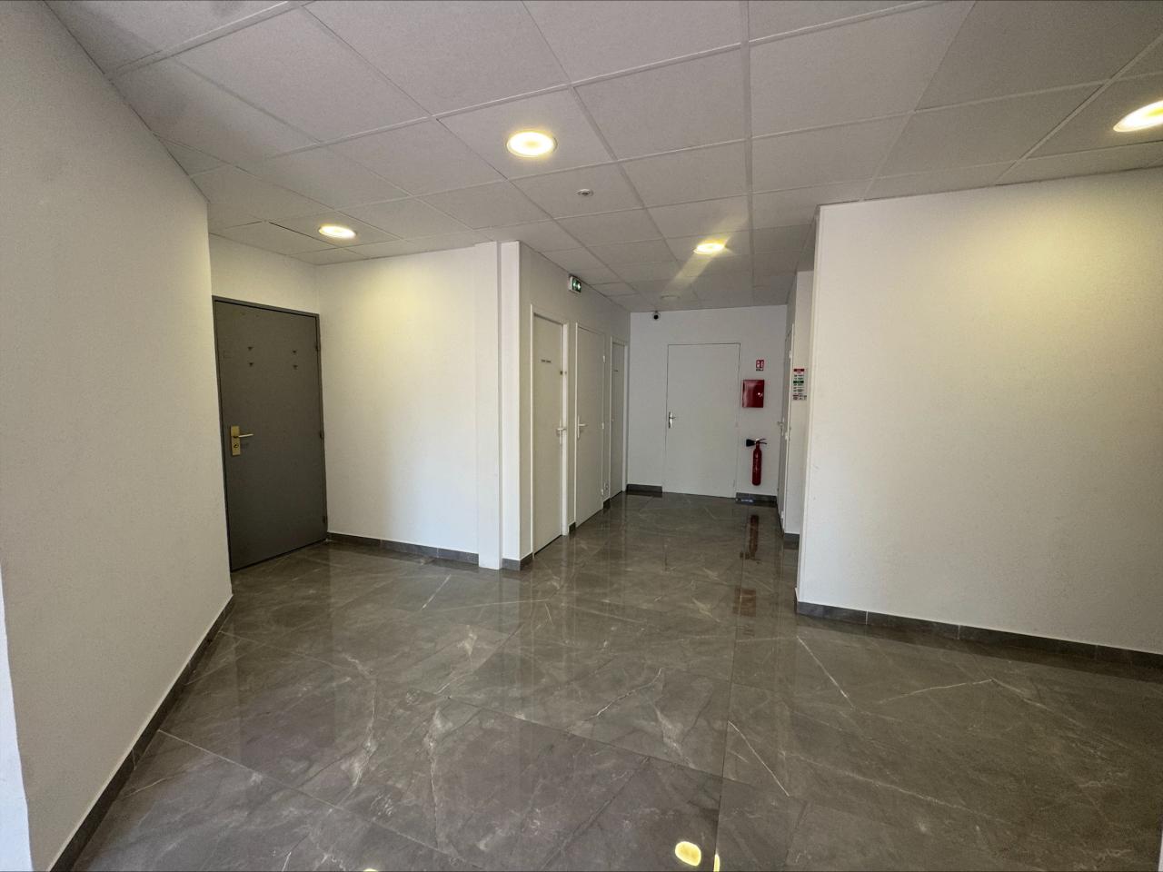 Location bureau Vitrolles Bouches-du-Rhône OLBUR2114930 12