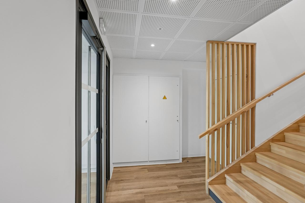 Vente bureau Éguilles Bouches-du-Rhône OVBUR2312154 11