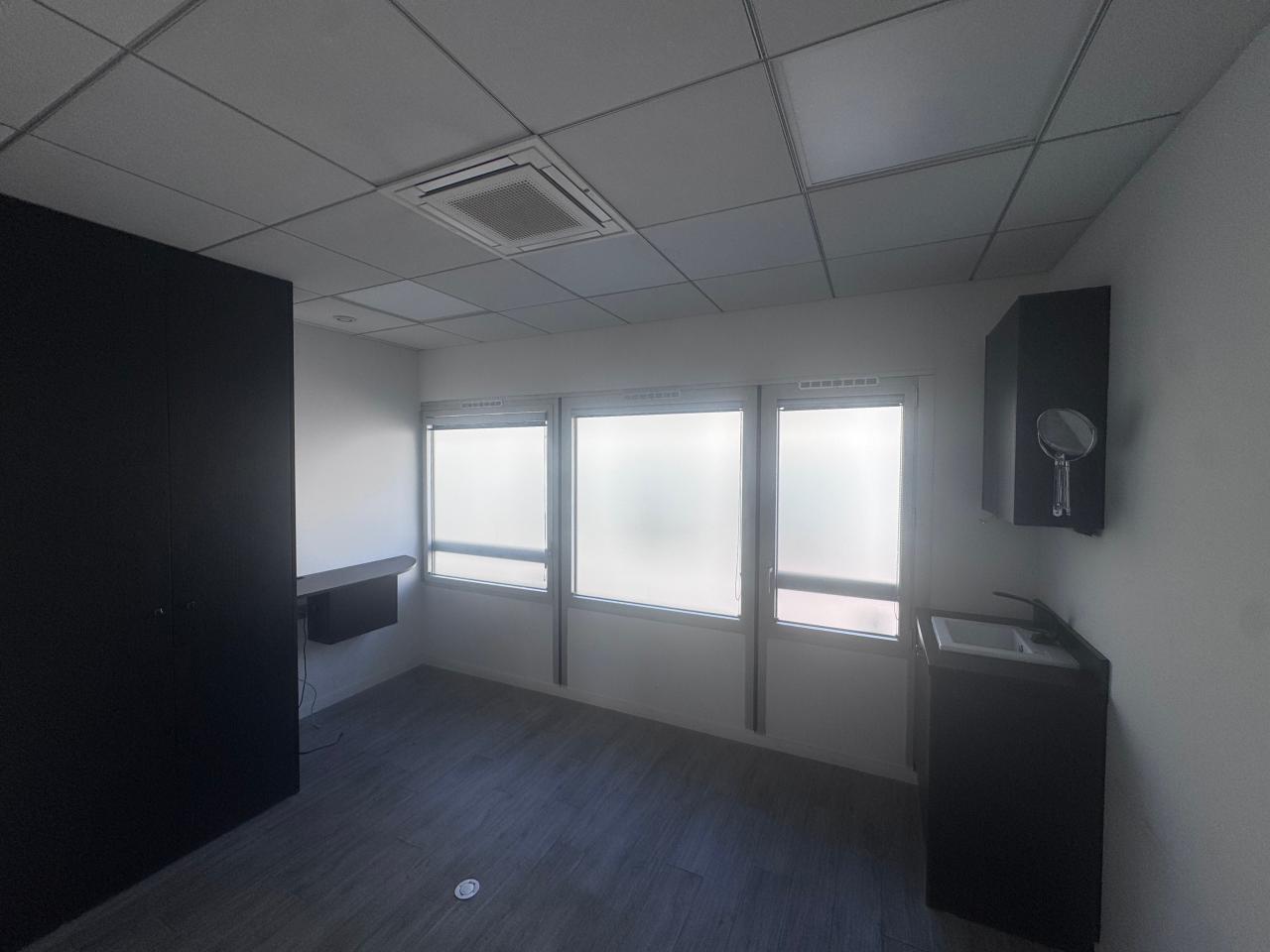 Vente bureau Marseille Bouches-du-Rhône OVBUR2645486 5