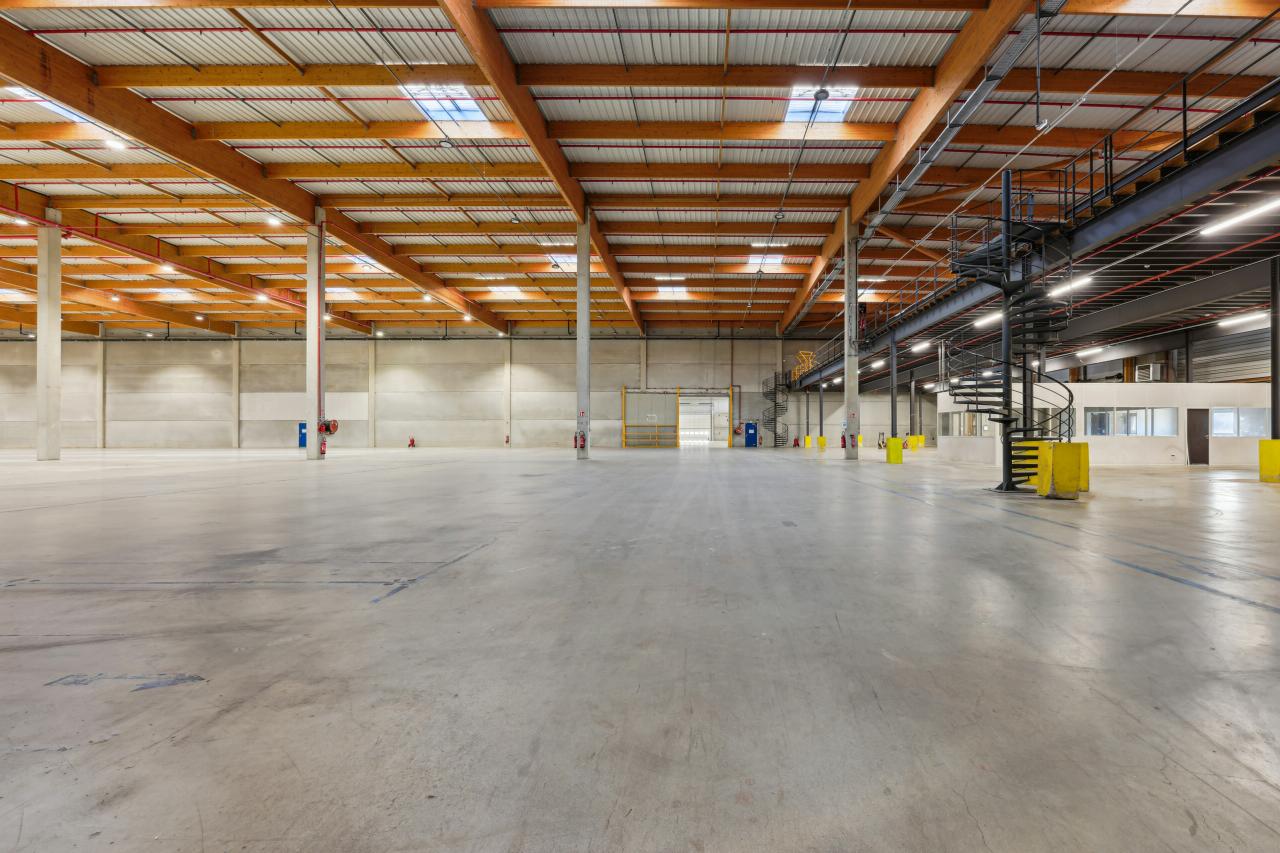 Location entrepôt classe a Brie-Comte-Robert Seine-et-Marne OLLOG2310439 6