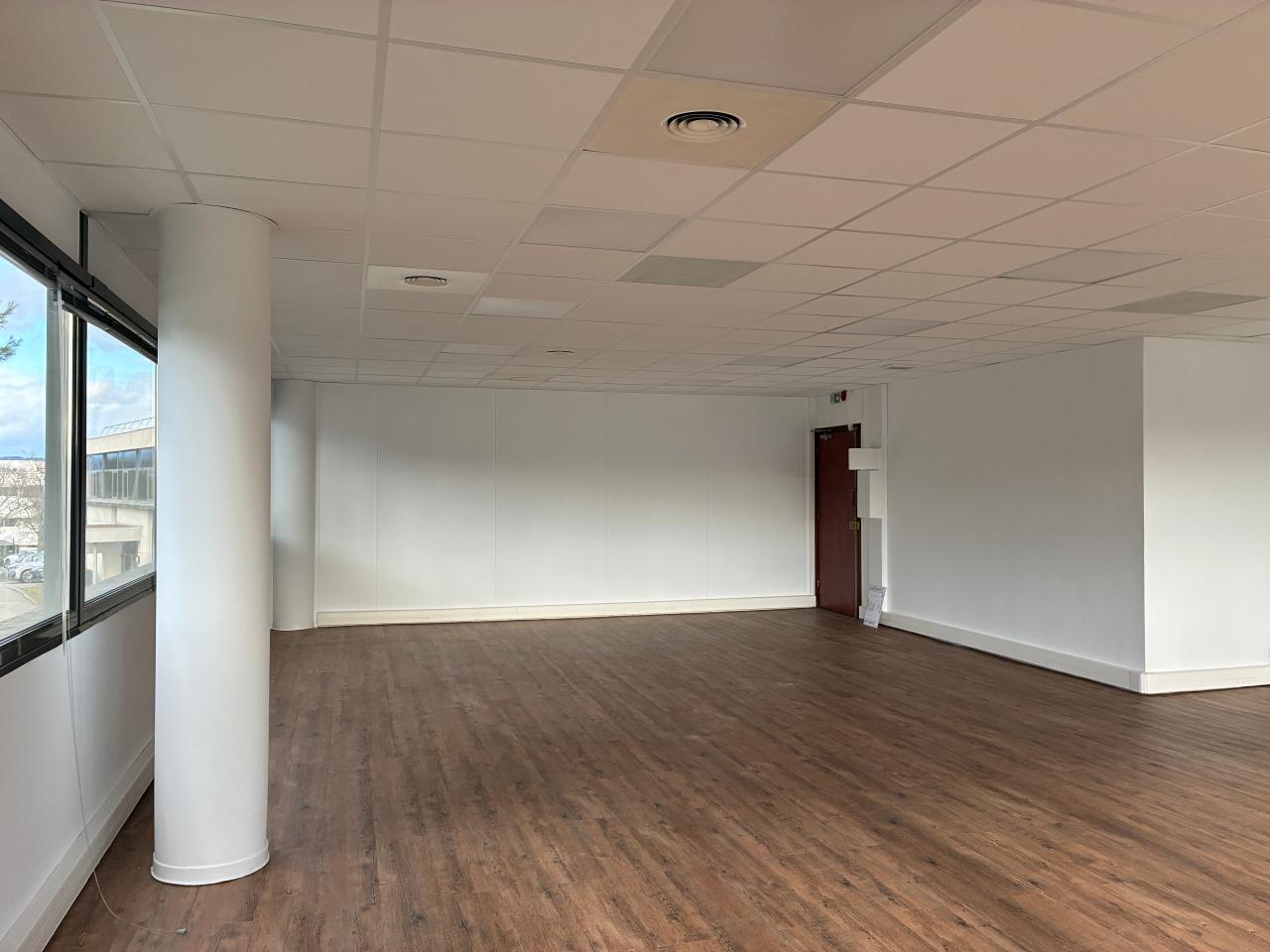 Location bureau Aix-en-Provence Bouches-du-Rhône OLBUR2114976 8