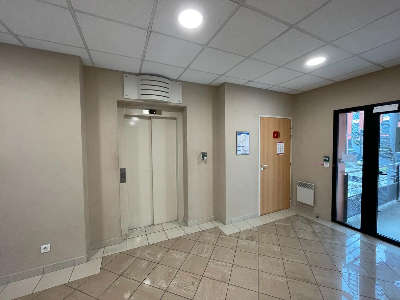 Vente bureau Besançon Doubs OVBUR2641781 9