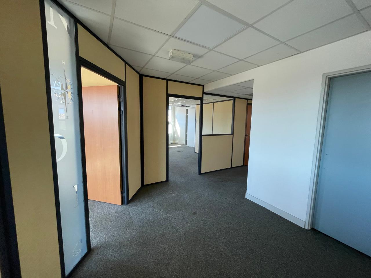 Location bureau Marseille Bouches-du-Rhône OLBUR2119897 5