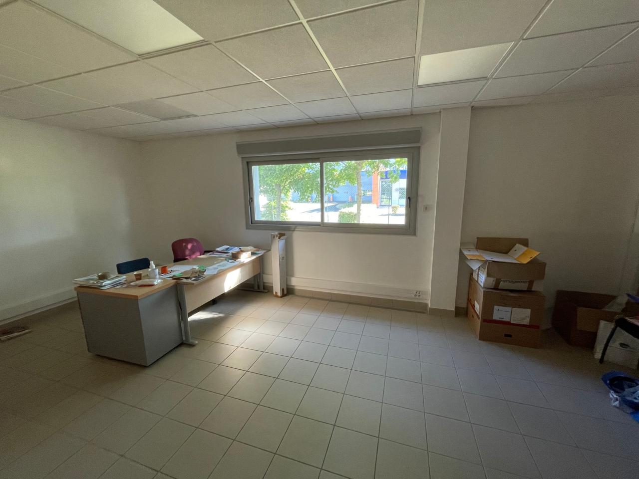 Location bureau Parçay-Meslay Indre-et-Loire OLBUR2533447 10