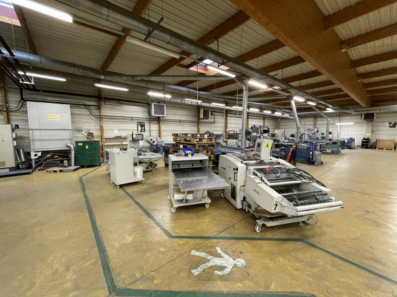 Vente local d'activité Descartes Indre-et-Loire OVACT2309981 9