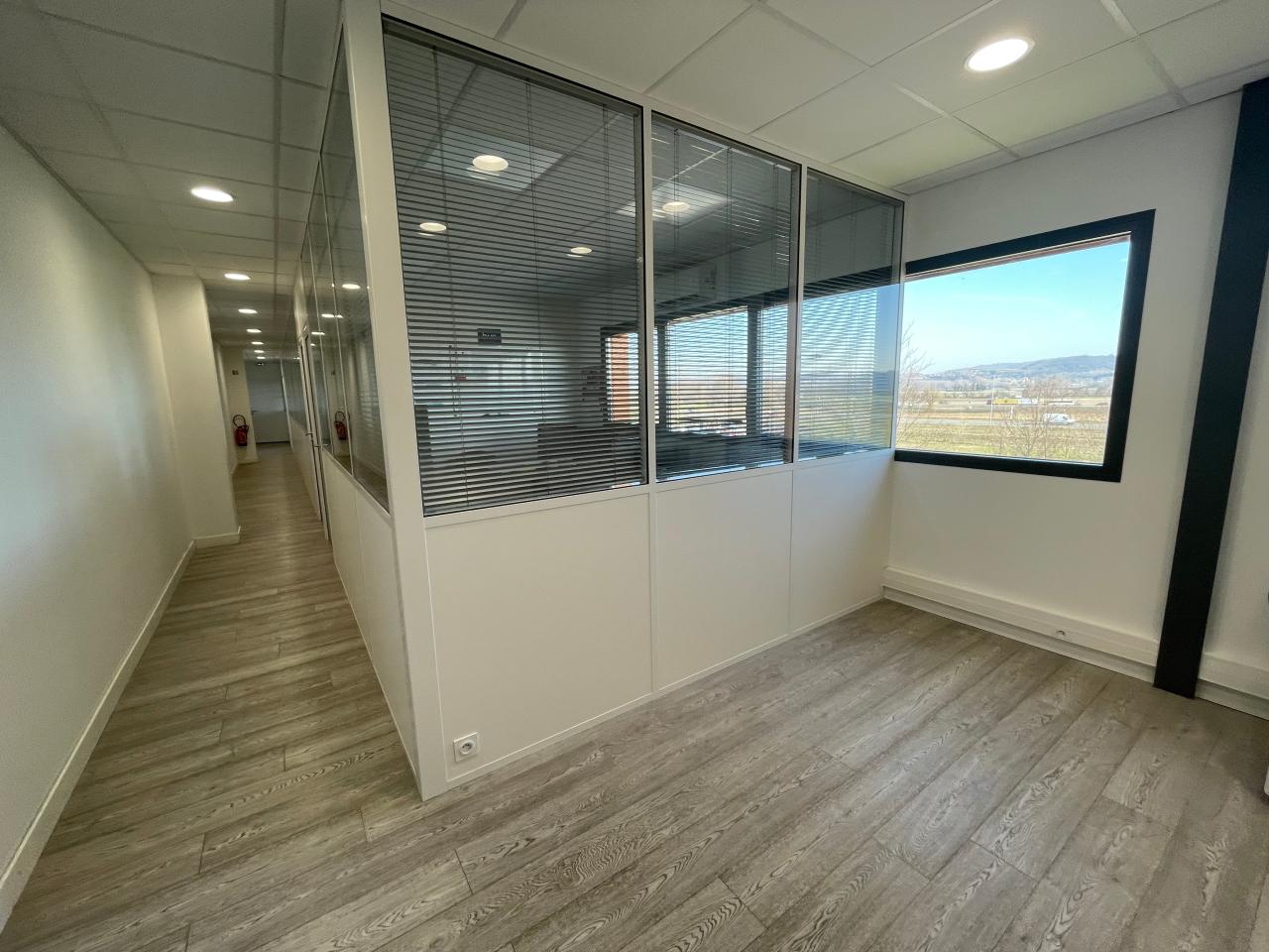 Vente local d'activité Vaulx-Milieu Isère OVACT2530331 5