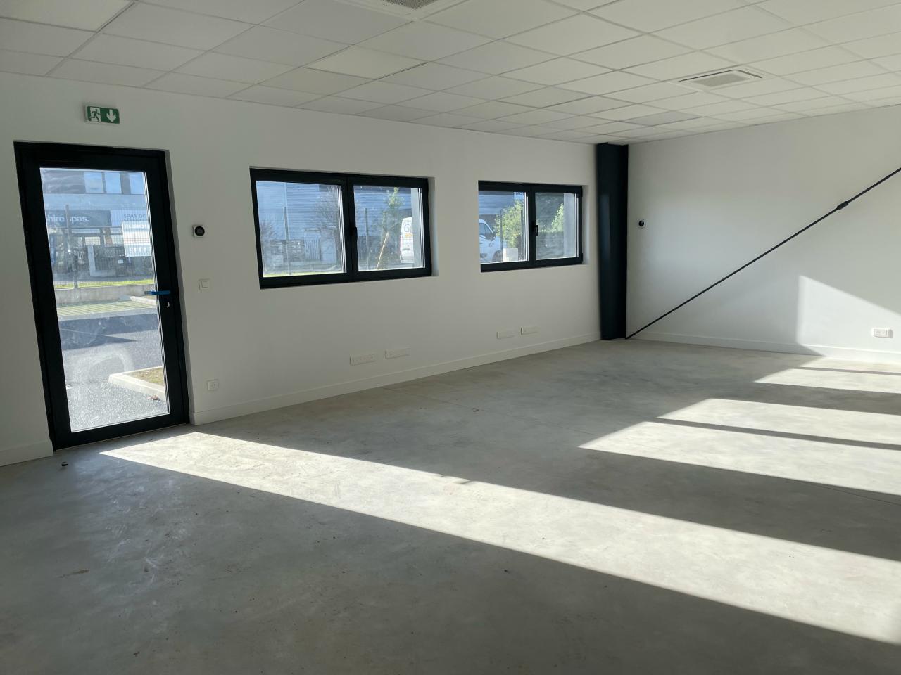 Location local d'activité Genas Rhône OLACT2531093 10