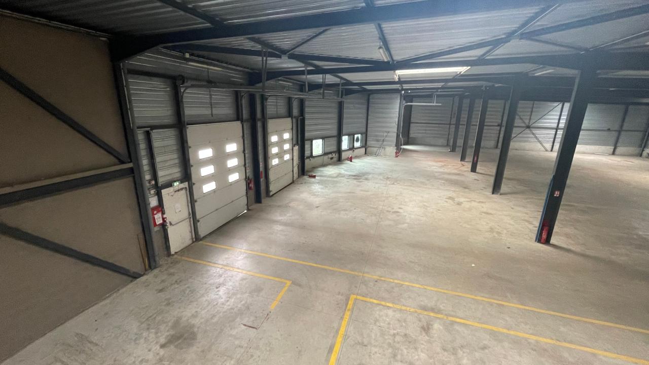 Location local d'activité Montigny-le-Bretonneux Yvelines OLACT2427819 12