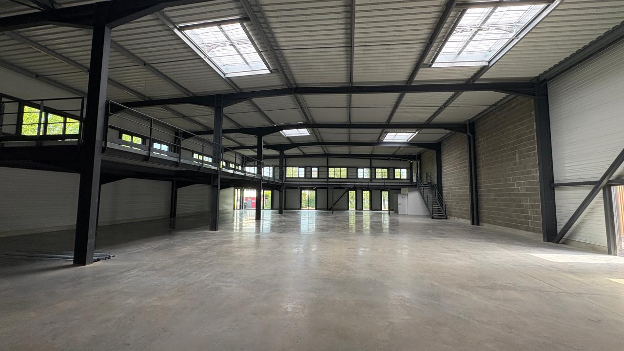 Vente local d'activité Saint-Cyr-sur-Loire Indre-et-Loire OVACT2313912 9