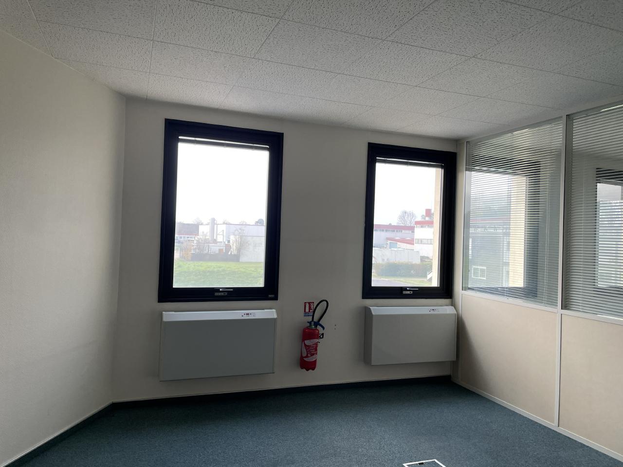 Location bureau Saint-Aubin Essonne OLBUR2208061 2