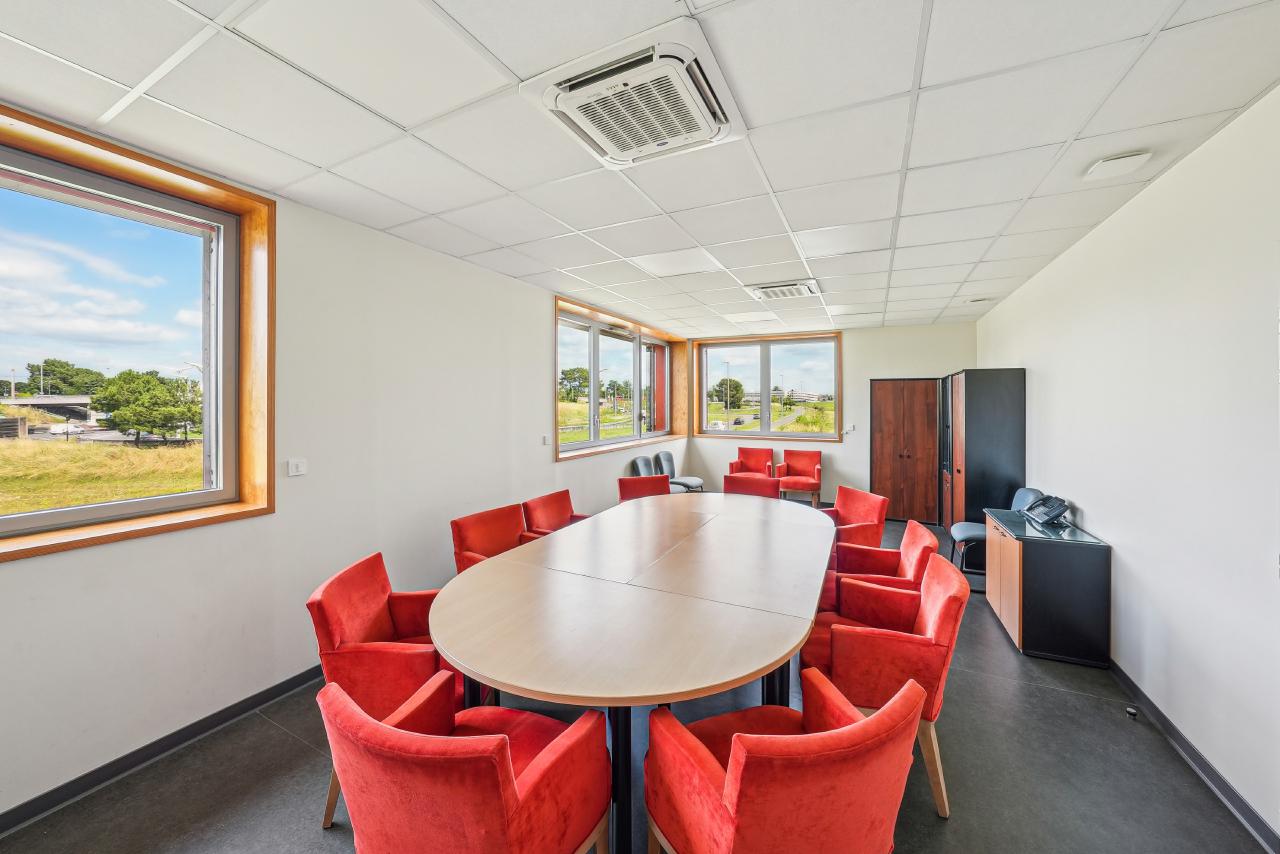 Vente bureau Villenave-d'Ornon Gironde OVBUR2423842 15