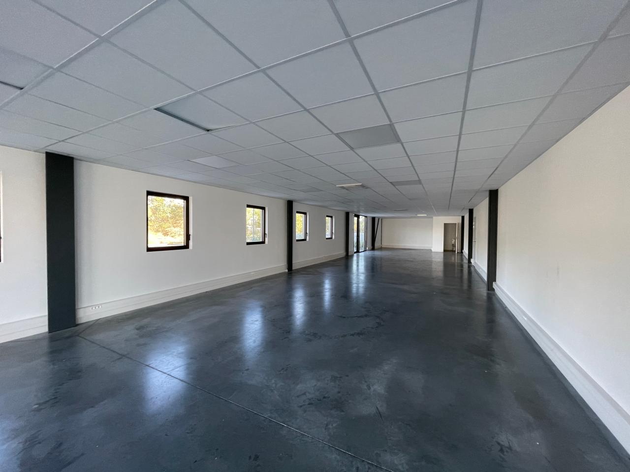 Location local d'activité Mérignac Gironde OLACT2316333 60