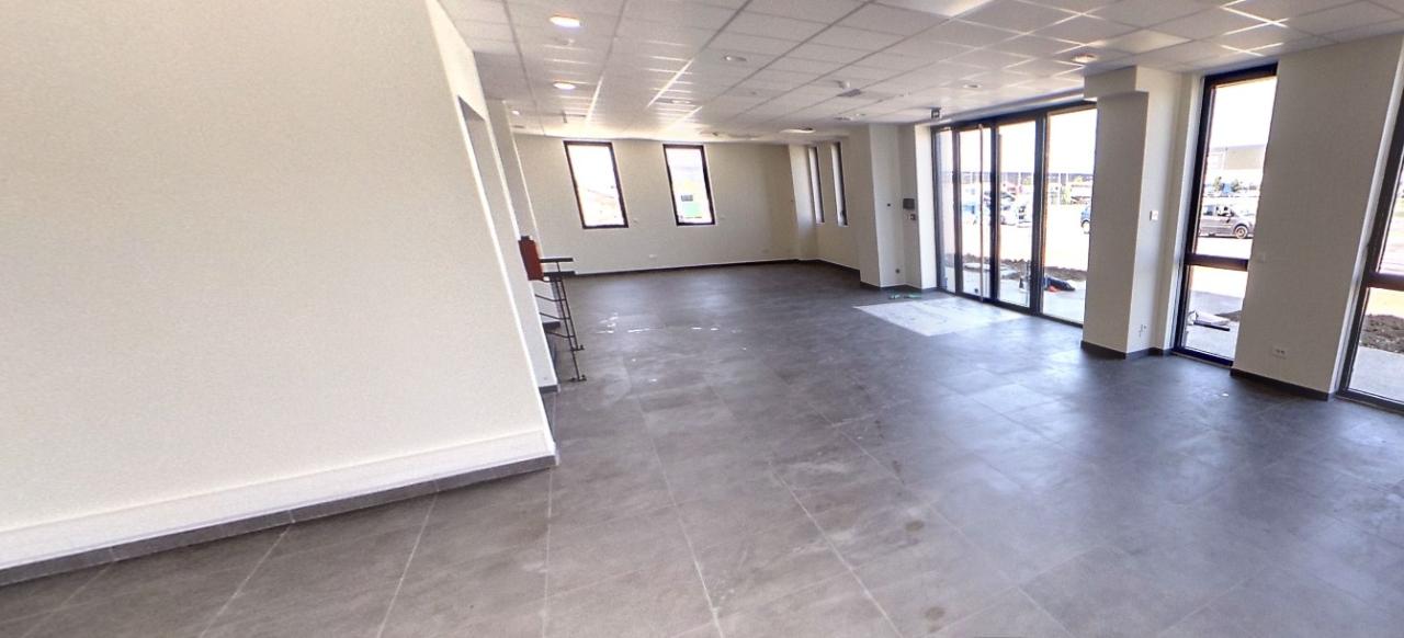 Location entrepôt classe a Poupry Eure-et-Loir OLLOG2116012 1