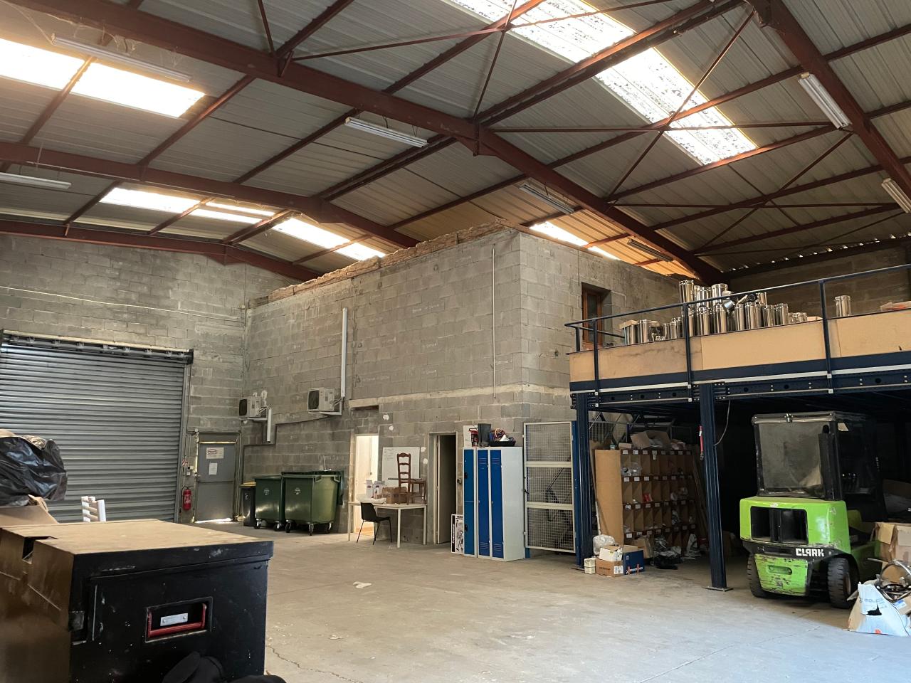 Vente local d'activité Saint-Jean-de-Braye Loiret OVACT2536936 12