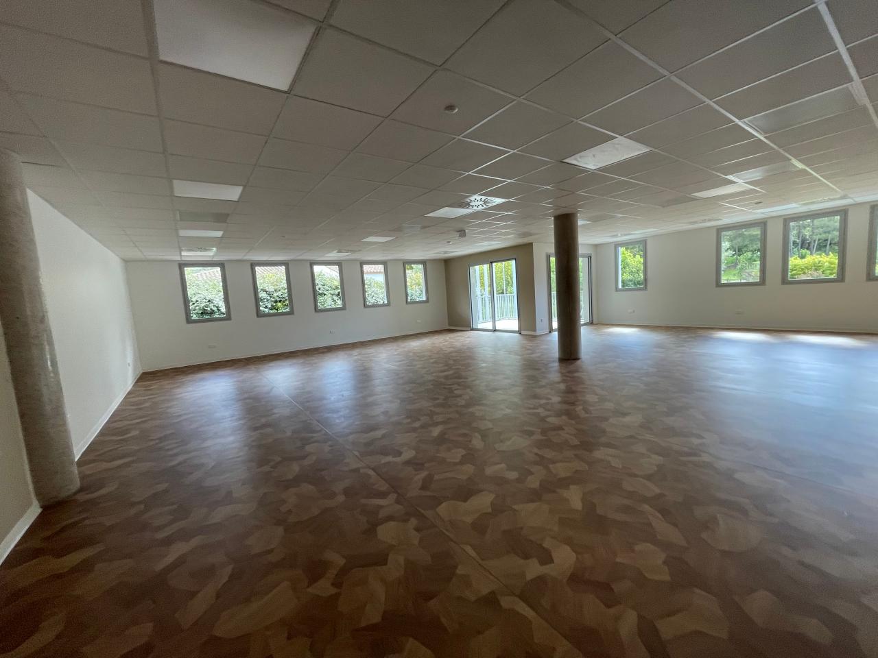 Location bureau Saint-Gély-du-Fesc Hérault OLBUR2207787 8