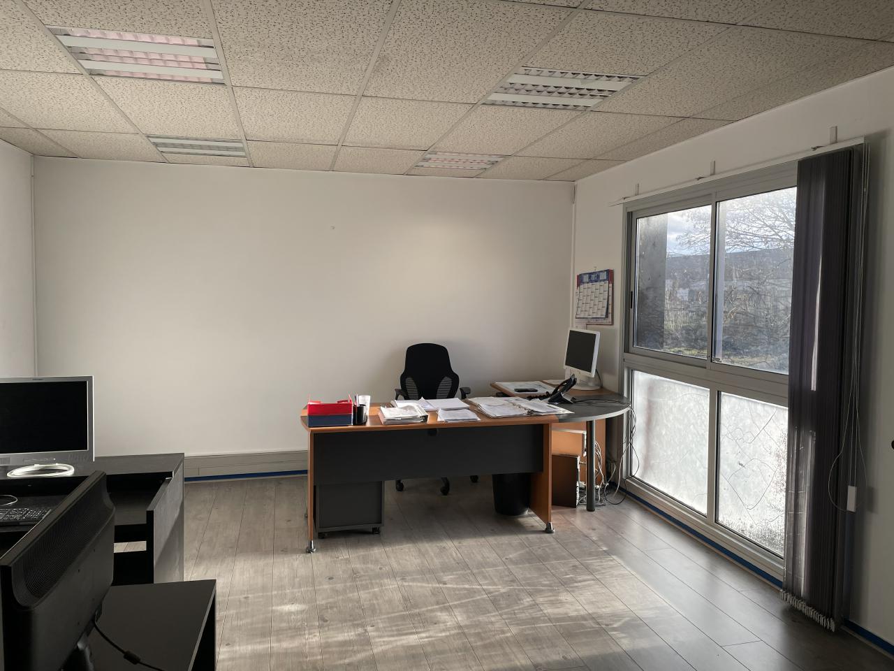 Vente local d'activité Saint-Ouen-l'Aumône Val-d'Oise OVACT2311052 4