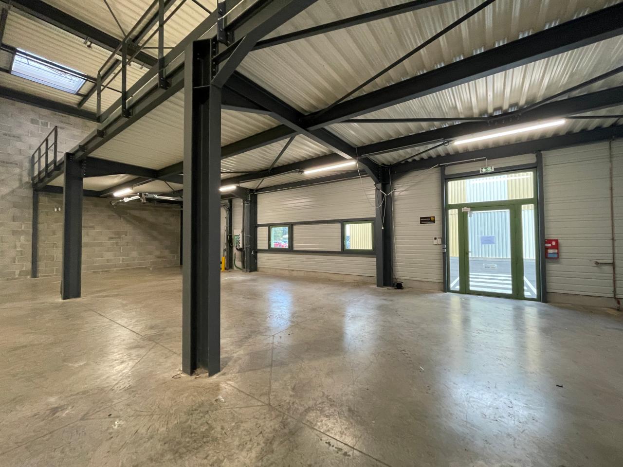 Vente local d'activité Saint-Genis-Laval Rhône OVACT2109588 2