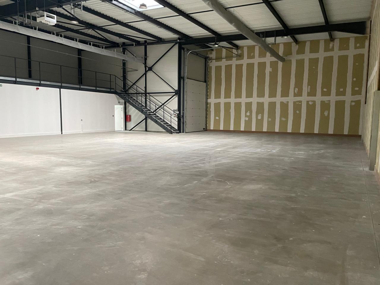 Location local d'activité Janneyrias Isère OLACT2424177 7