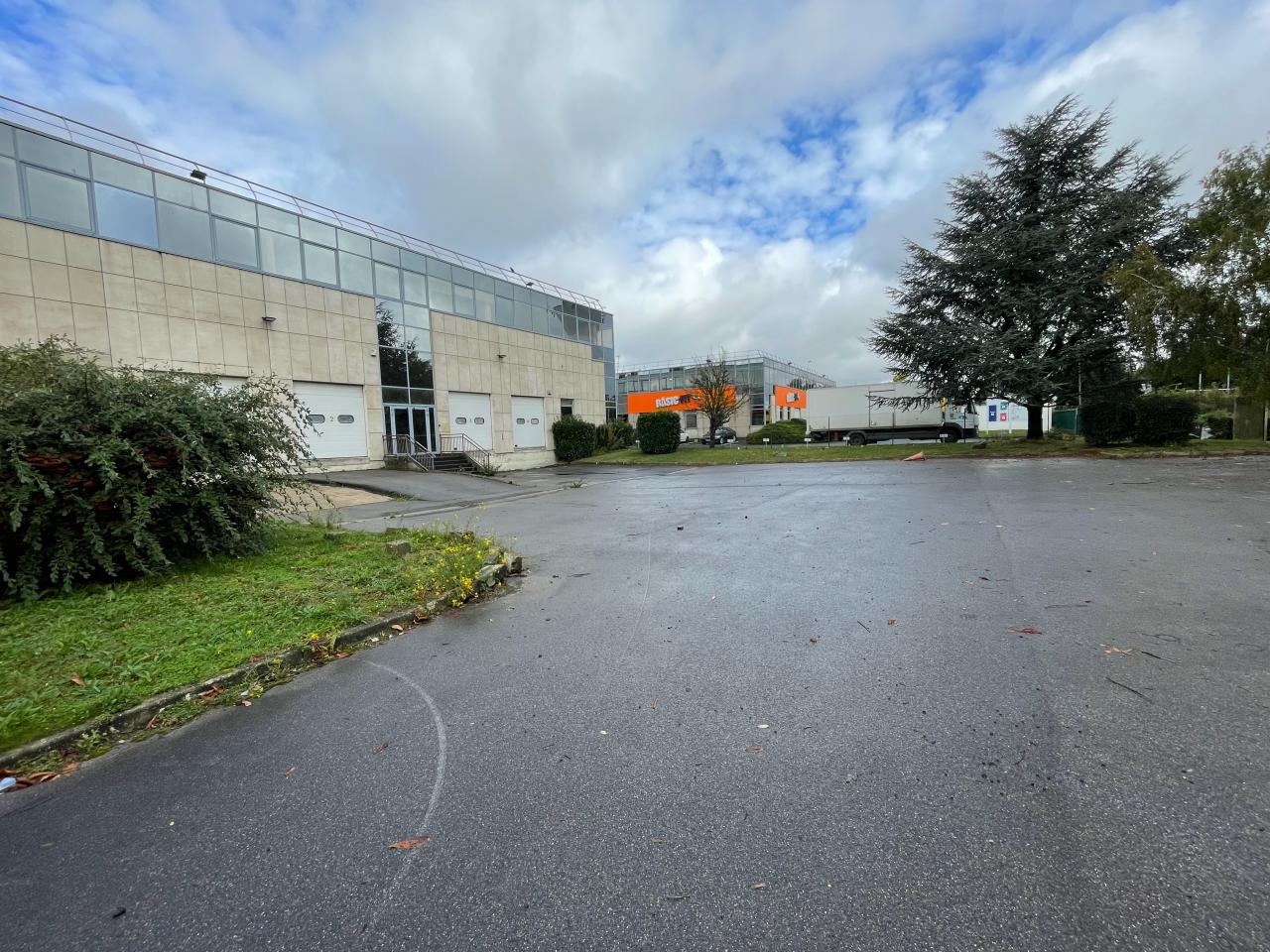 Vente local d'activité Chilly-Mazarin Essonne OVACT2426494