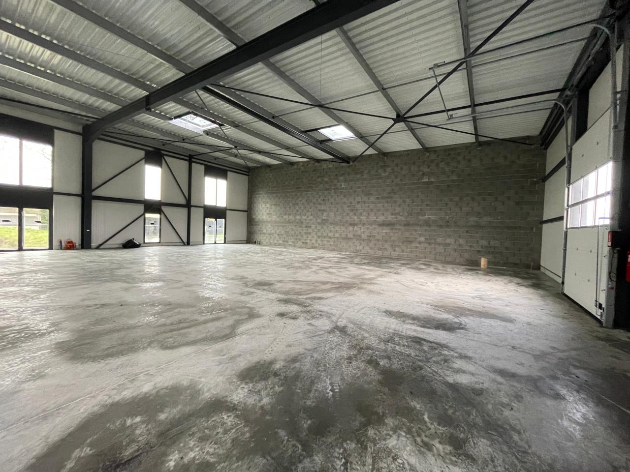 Location local d'activité Montauban-de-Bretagne Ille-et-Vilaine OLACT2639303 1